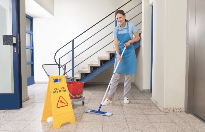 Office_Cleaning_Staff